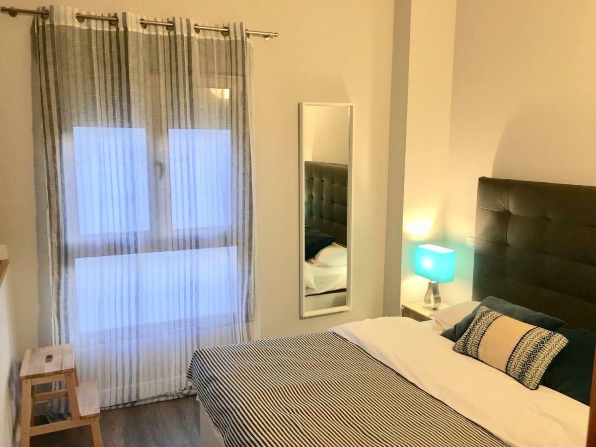 Oupen De Dor San Blas Zaragoza Exteriör bild